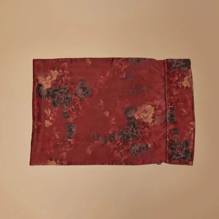 Silk Pillowcase- Scarlet