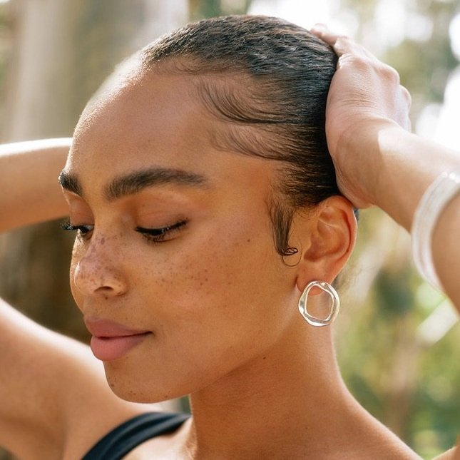 Silver Maji Stud Earrings