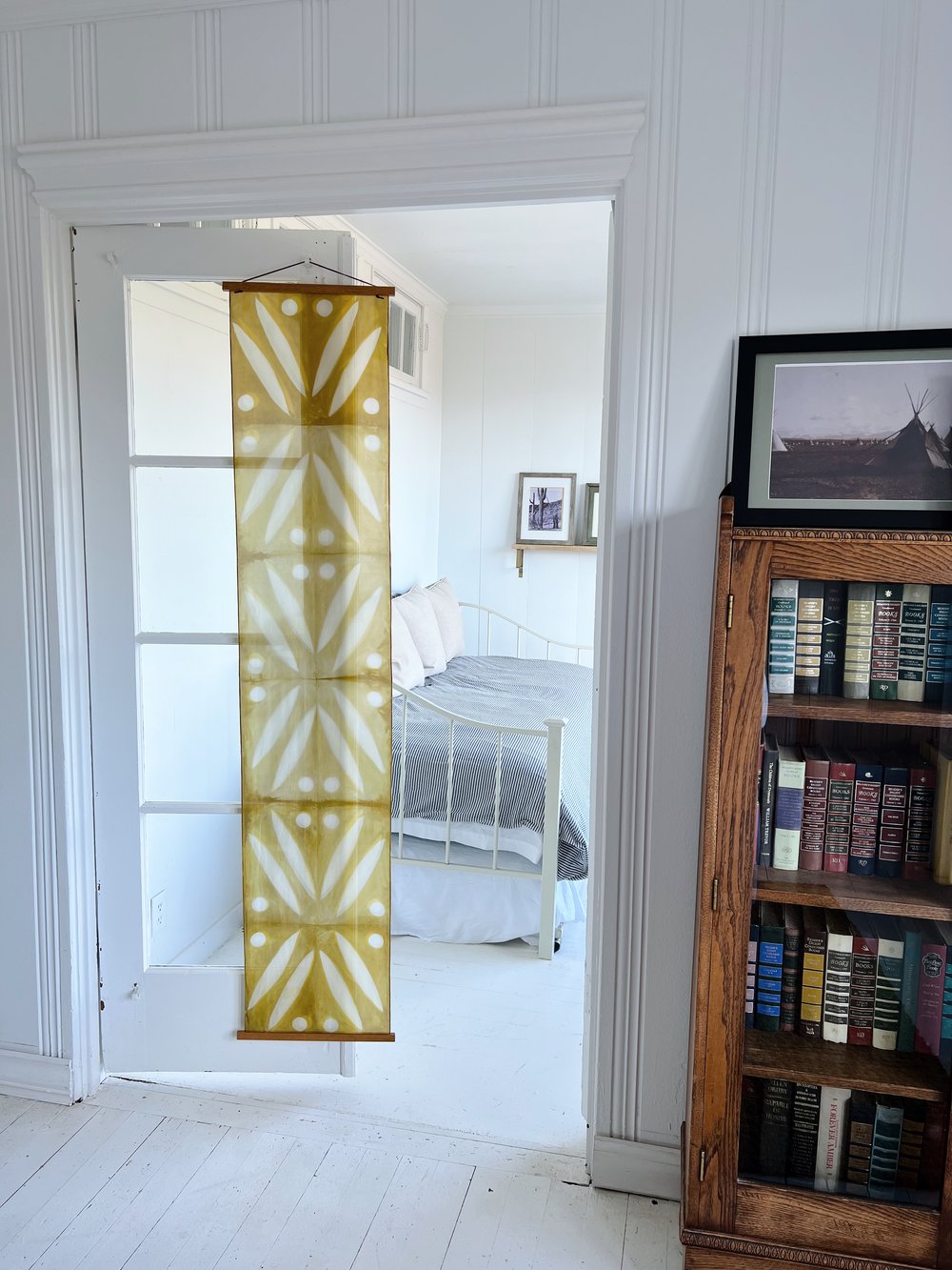 Thalia Scroll - Small