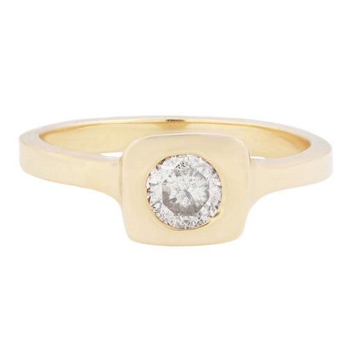 14k Capsule Solitaire