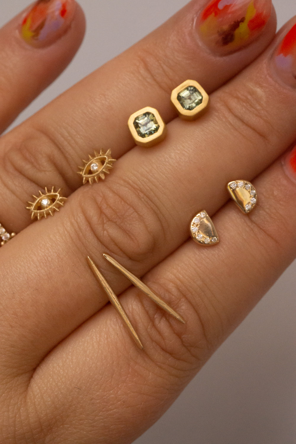 Sapphire Block Studs