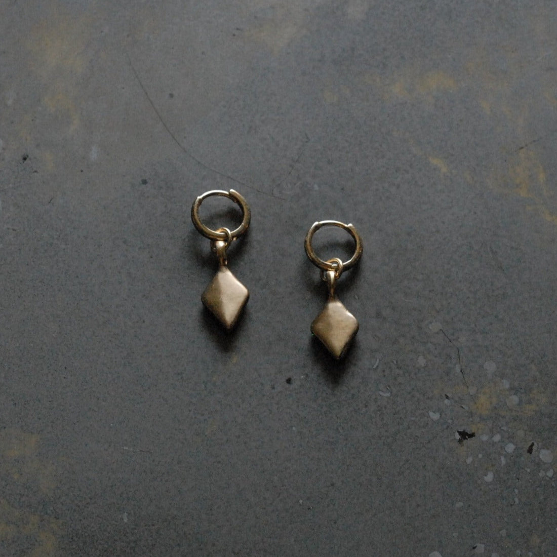14k Four Corners Dangle Earrings