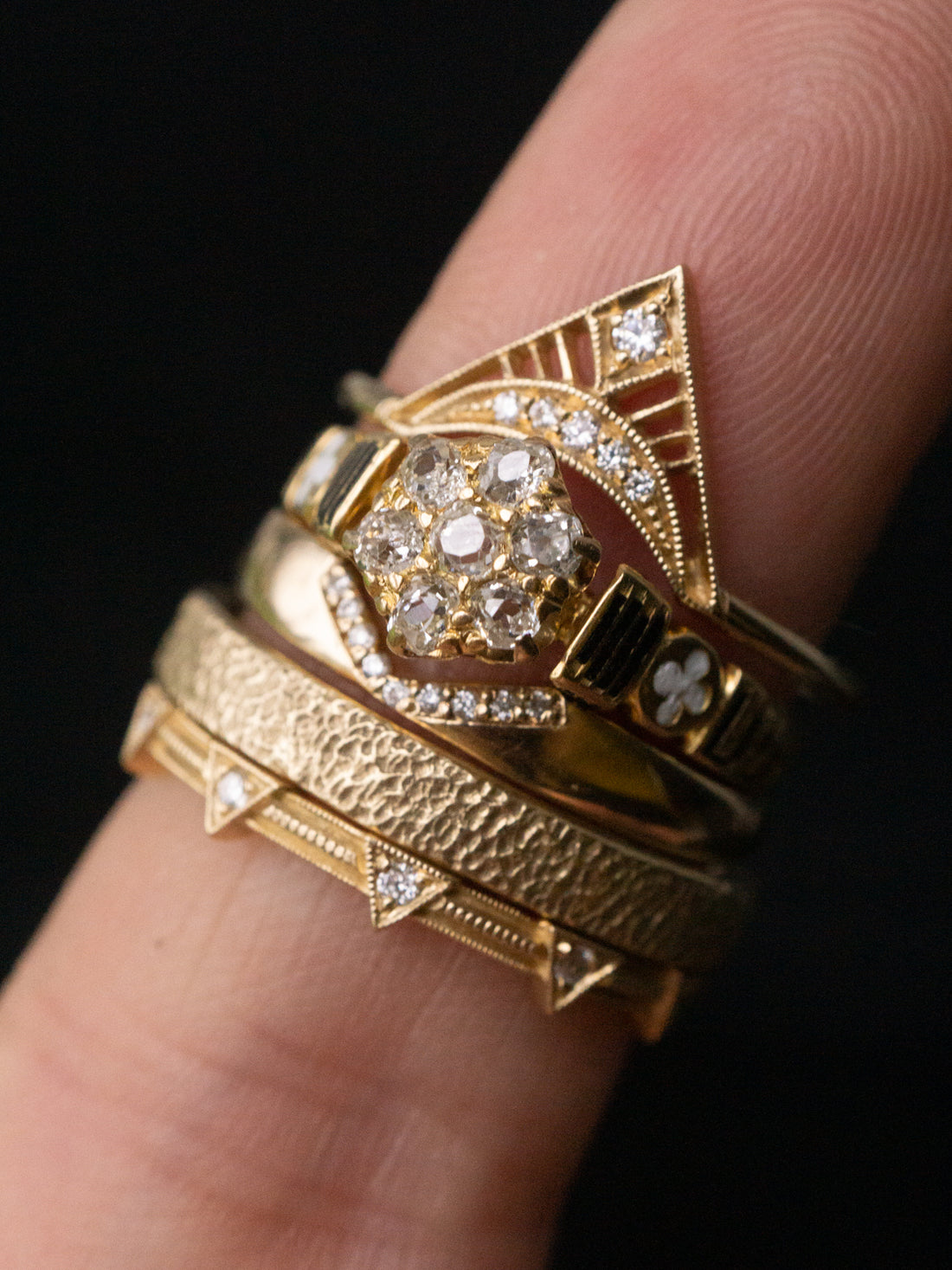 18k Victorian Cluster Diamond & Enamel Ring