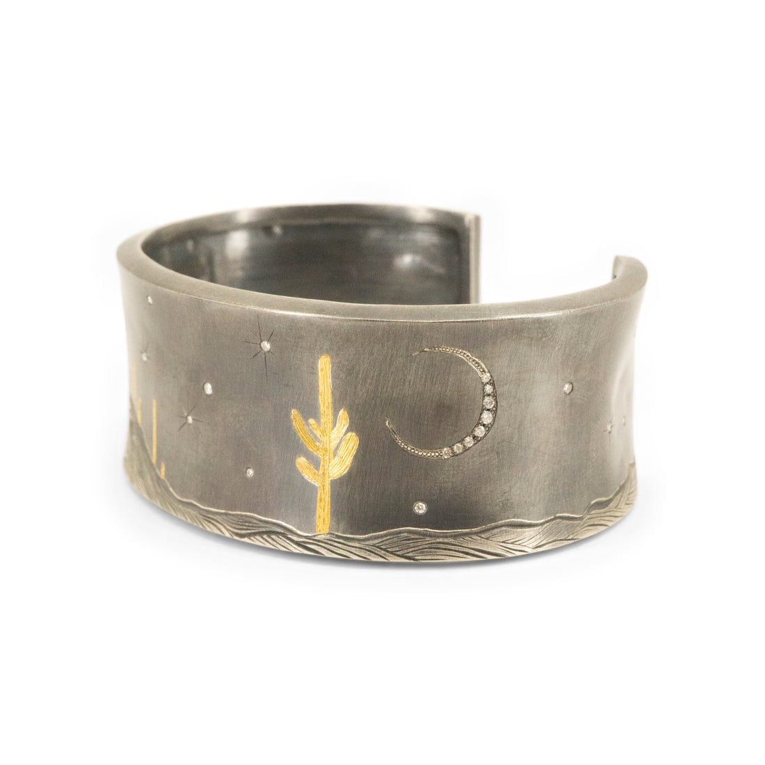 Slim 1" Engraved Diamond Desert Moonrise Cuff