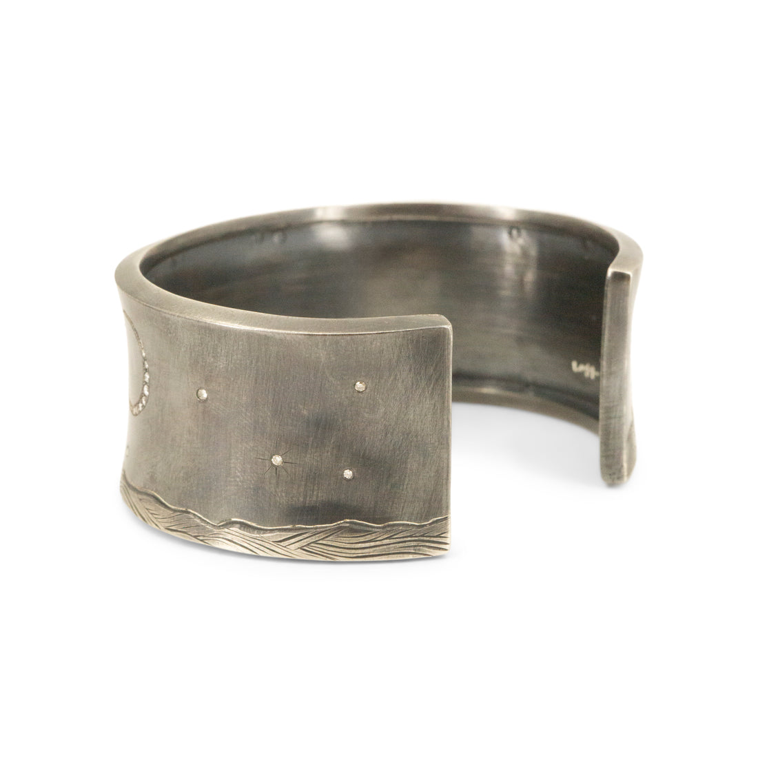 Slim 1" Engraved Diamond Desert Moonrise Cuff