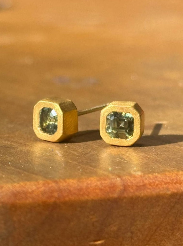 Sapphire Block Studs