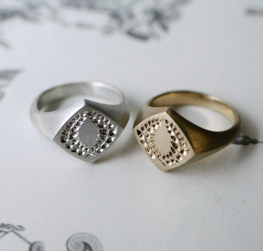 Laurel Signet Ring - SS size 7.5