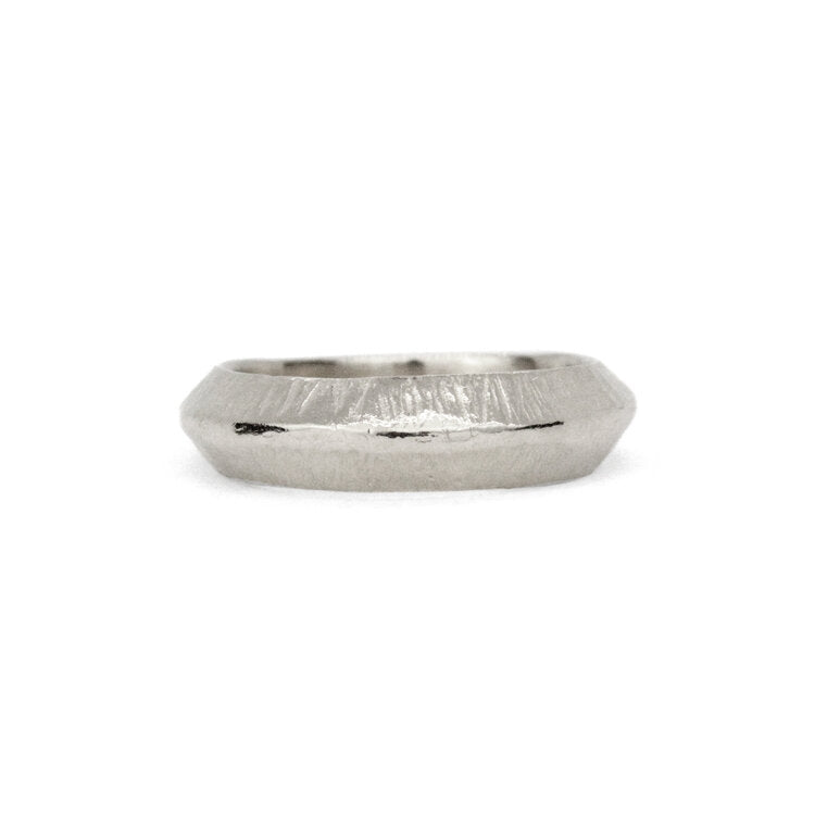 Silver Nairobi Knife Edge Band