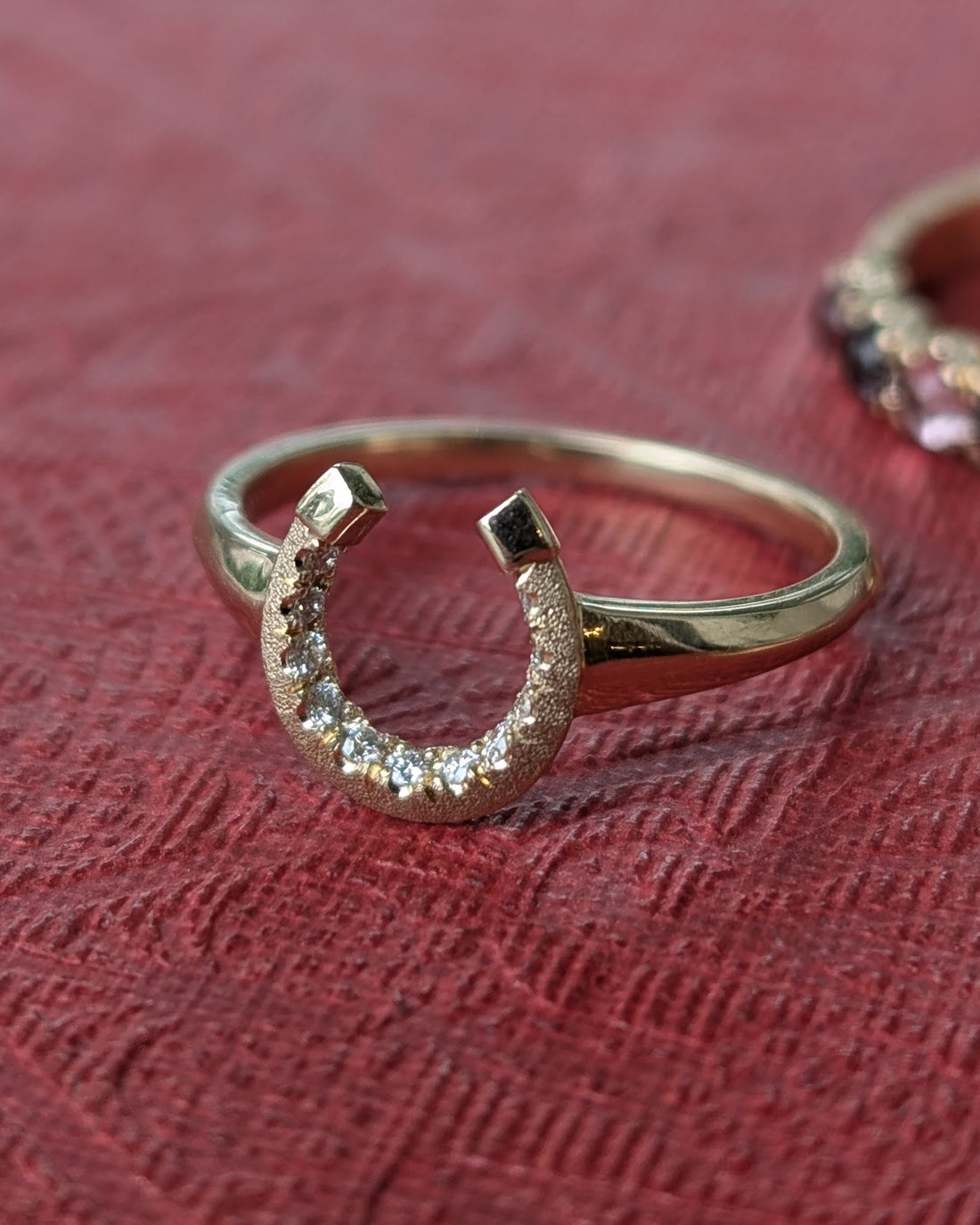 14k White Diamond Little Luck Ring