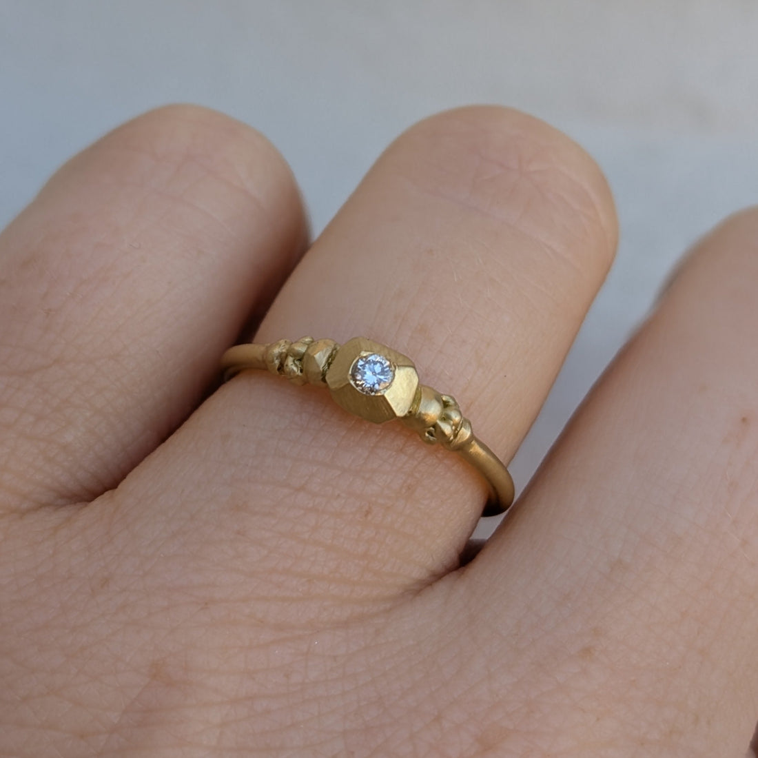 Royal Petite Diamond Solitaire