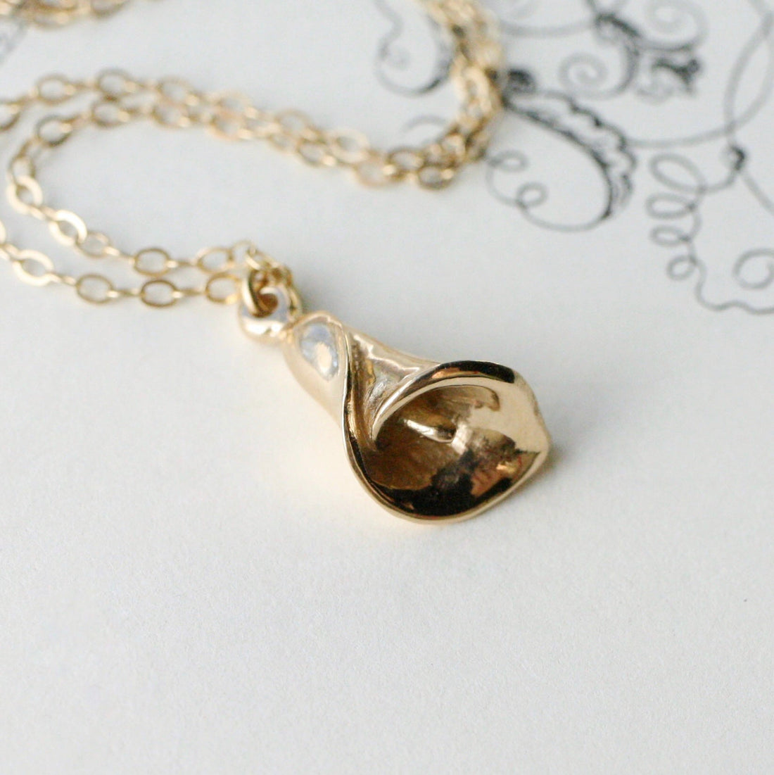 Calla Lilly Pendant - 14k Gold