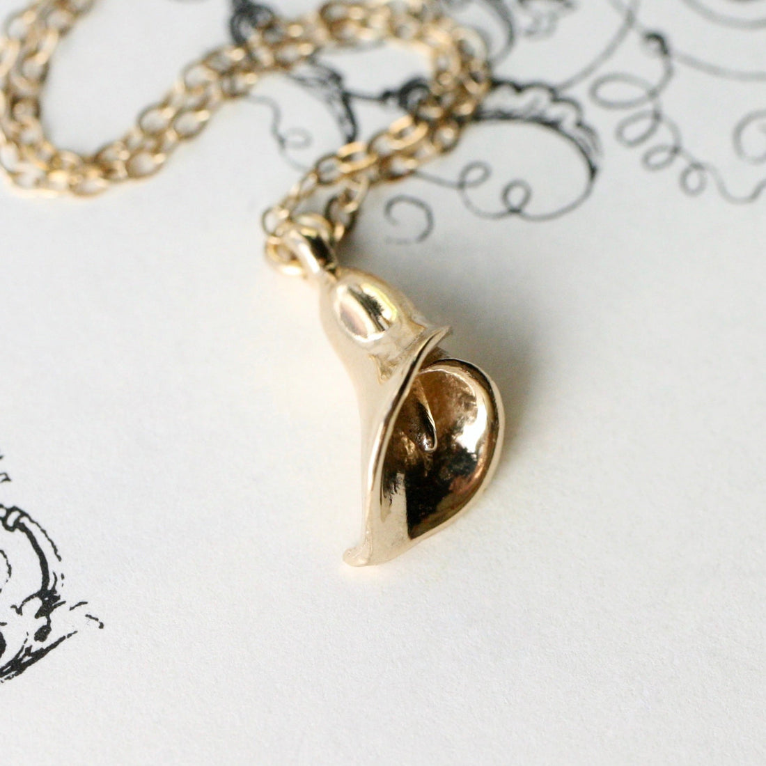 Calla Lilly Pendant - 14k Gold