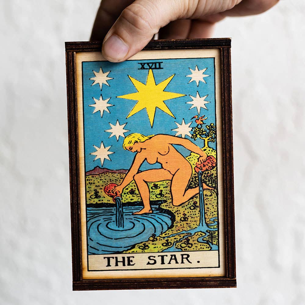 Tarot - 17 - The Star Full Color Stash Box: 4"x6"