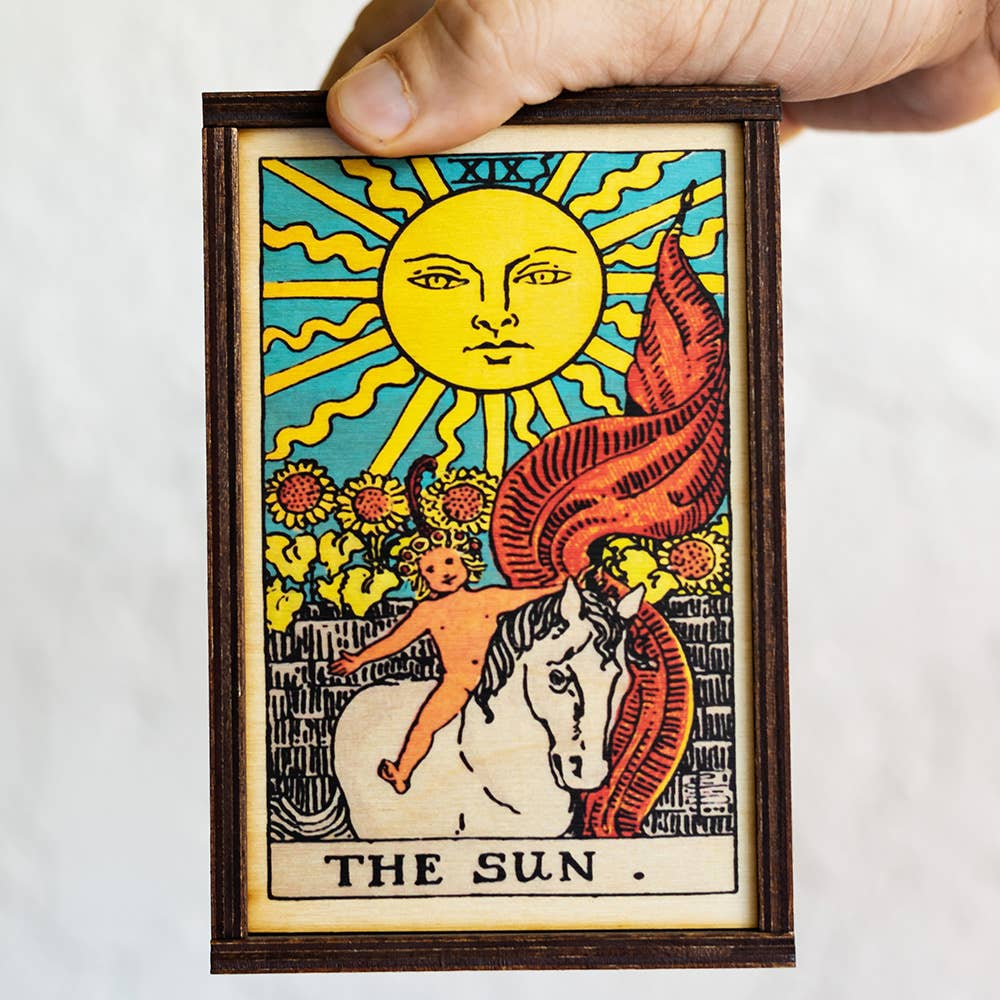 Tarot - 19 - The Sun Full Color Stash Box: 4"x6"