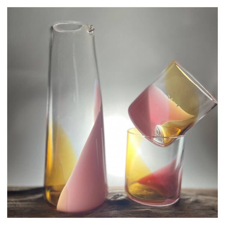 Pitchers: Classic (Amber + Pink)