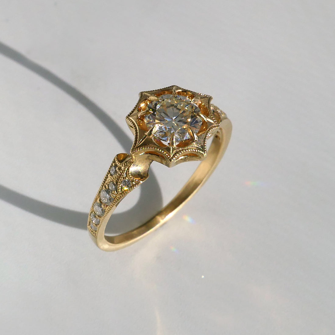 14k Dione Diamond Ring