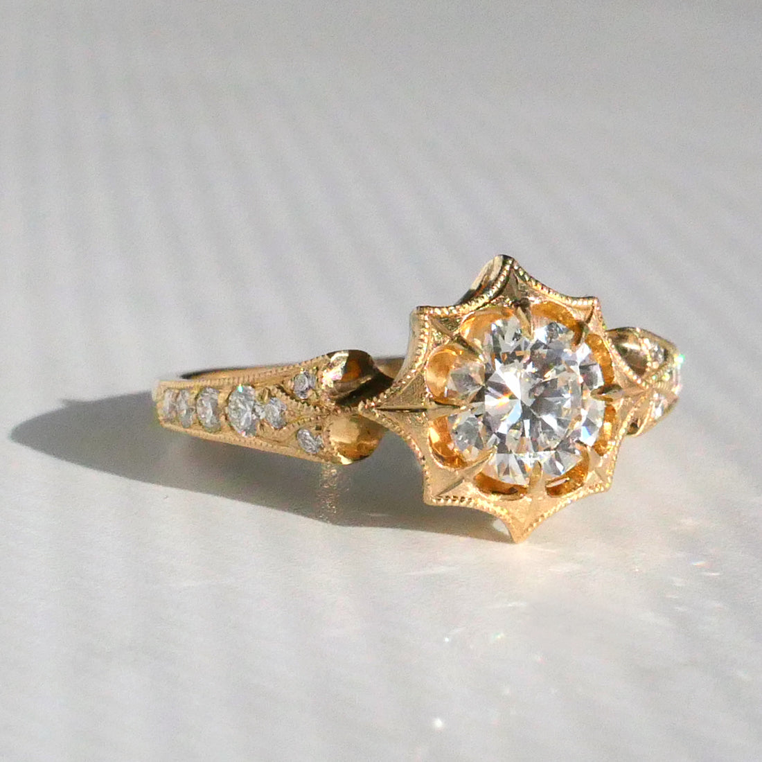 14k Dione Diamond Ring