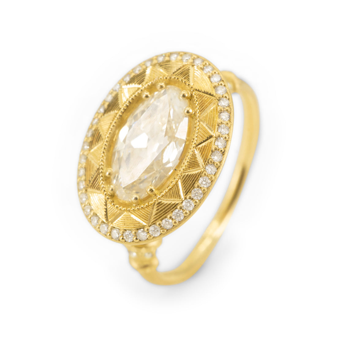 Soleil Levant Pedestal Solitaire - 1.49CT Oval Diamond
