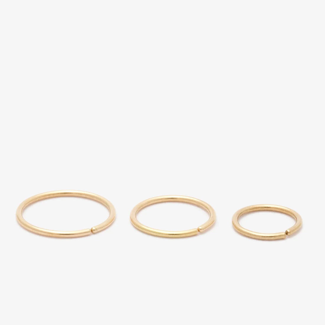 Huggie Earring- 6mm