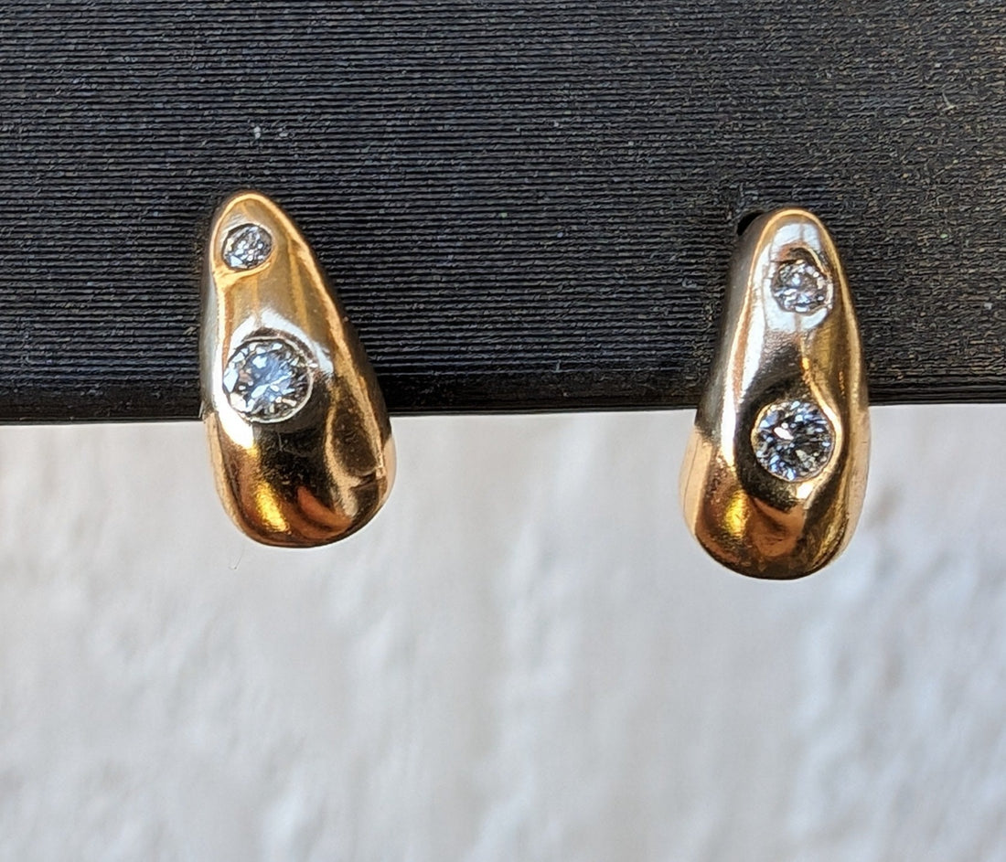 Petite Diamond Astra Studs 14k
