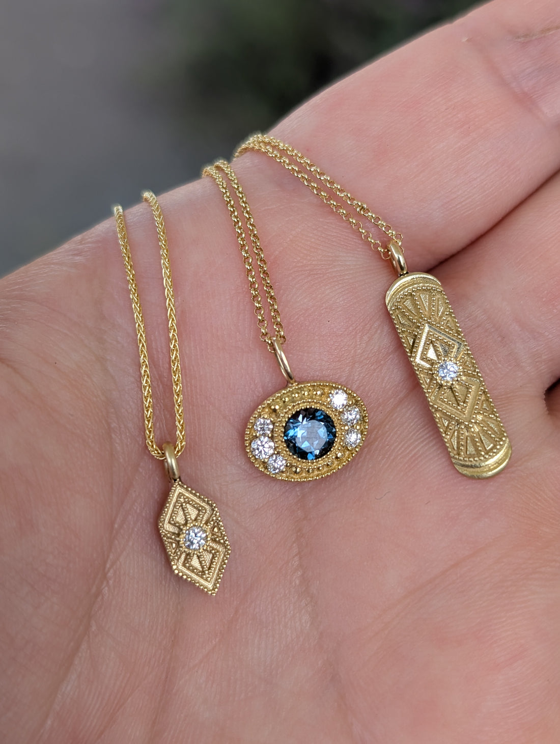 18k Sapphire Ford Necklace