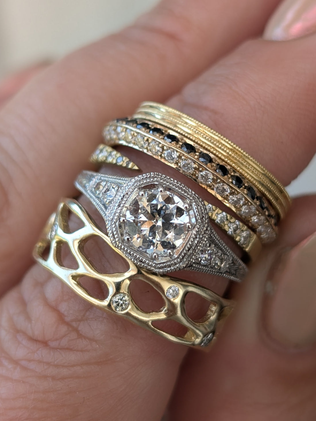 14k Dichotomy Ring - White & Black diamonds