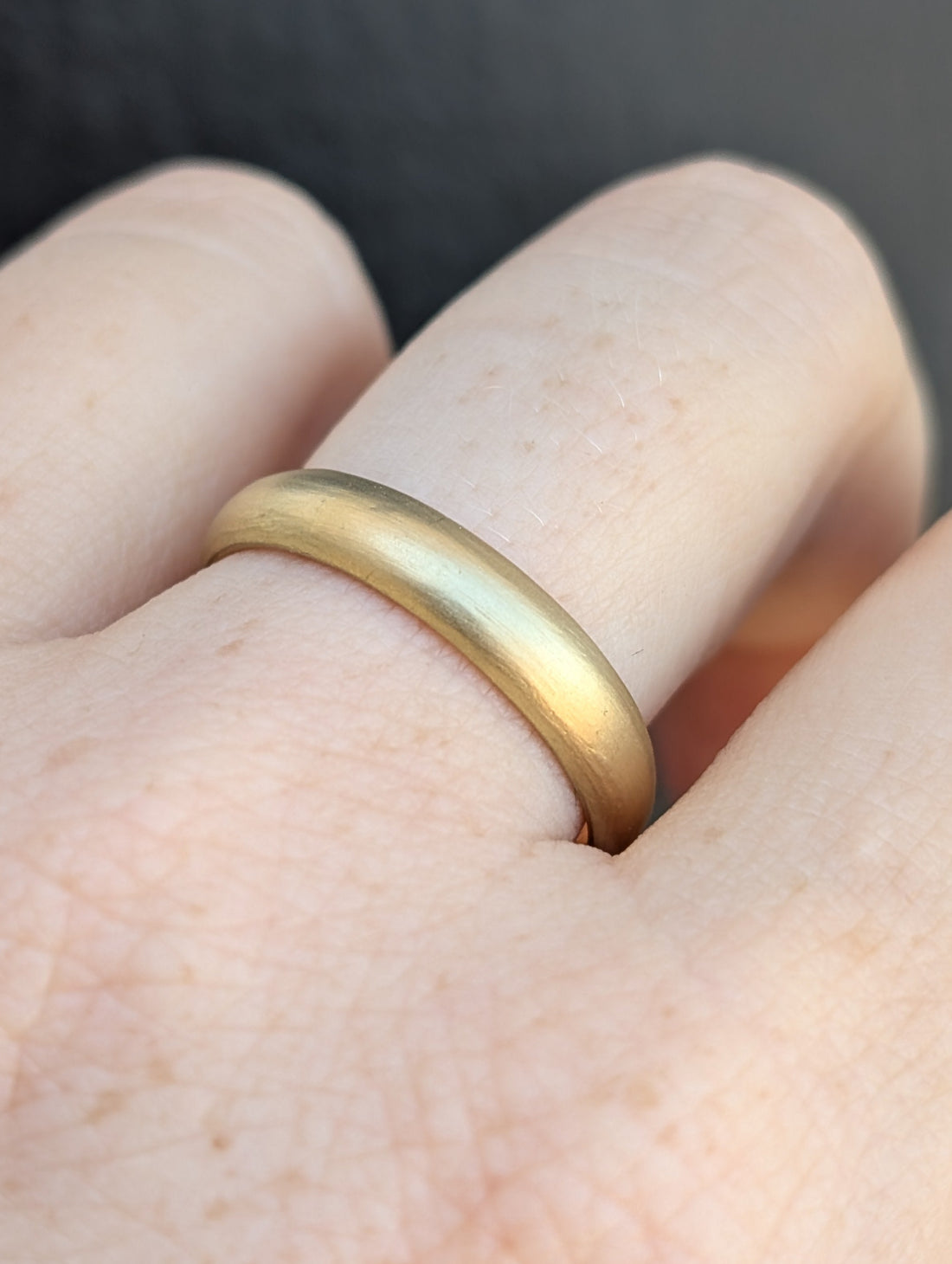 Half Round Band 18k