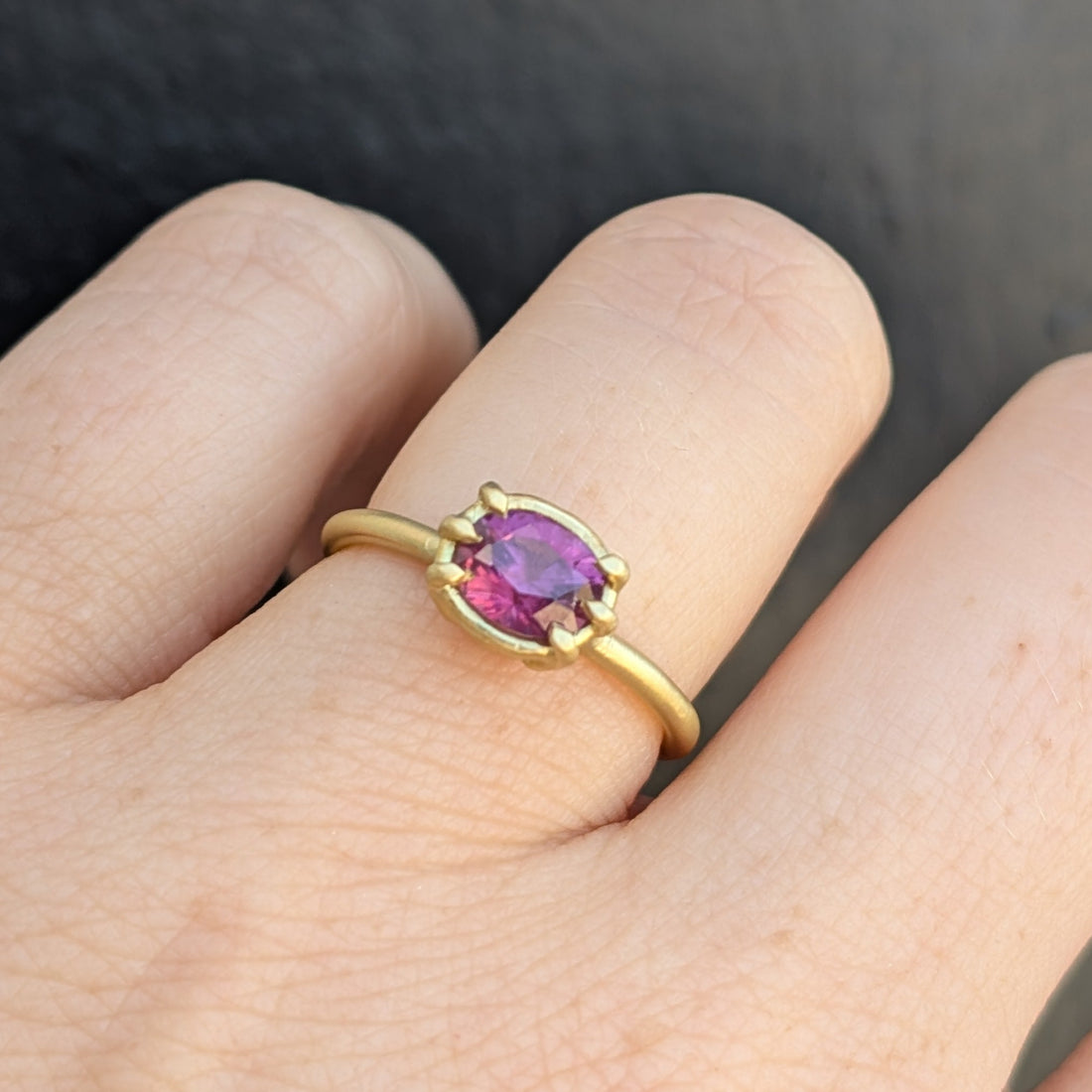 Pink Umba Sapphire Basket Set Ring -1.03ct - One of a Kind