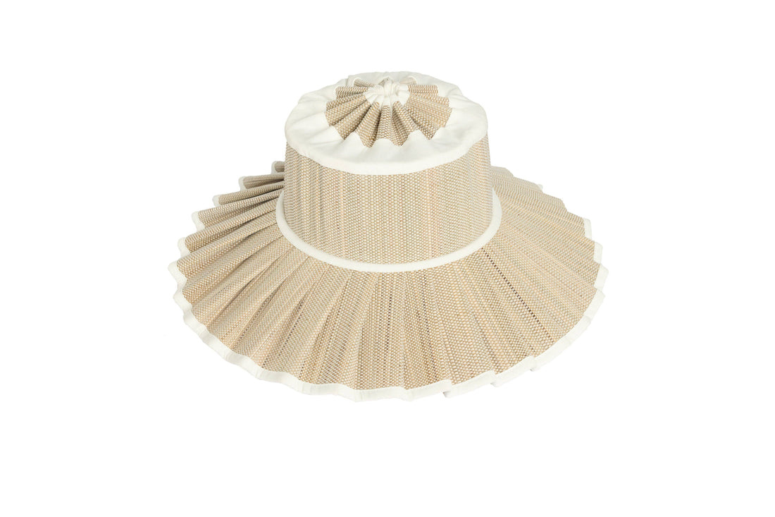 Front Row Capri Hat: Medium