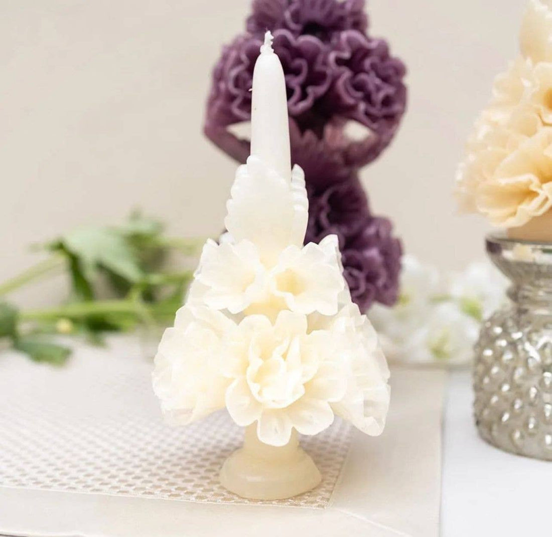 Ivory Handmade with Beeswax Floral Taper Candle from Oaxaca: Off-White / Small