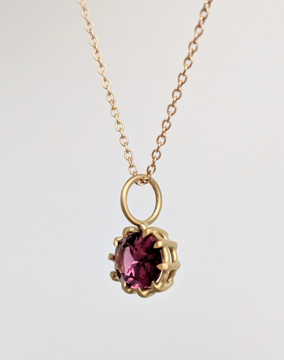 E/W Garnet Basket Pendant 1.4CT- Limited Edition