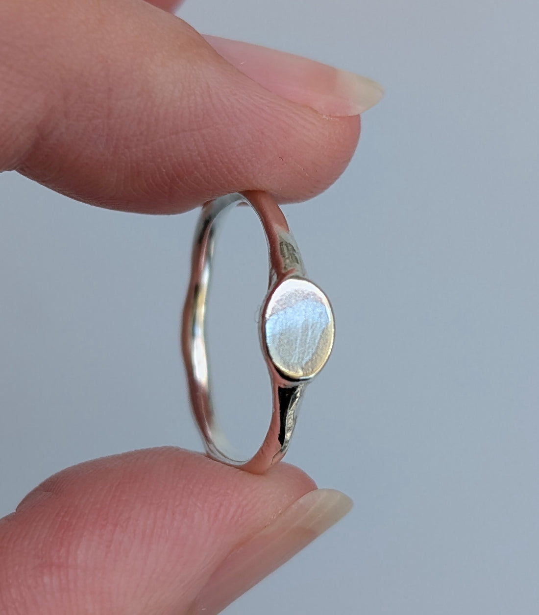Petite Oval Signet - SS