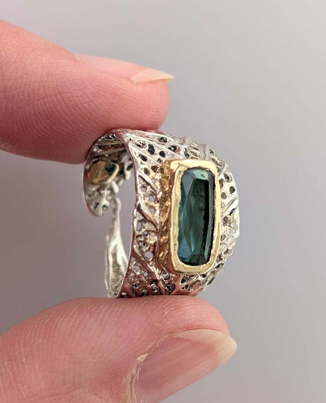 Adjustable Litterfall Ring- Green Tourmaline