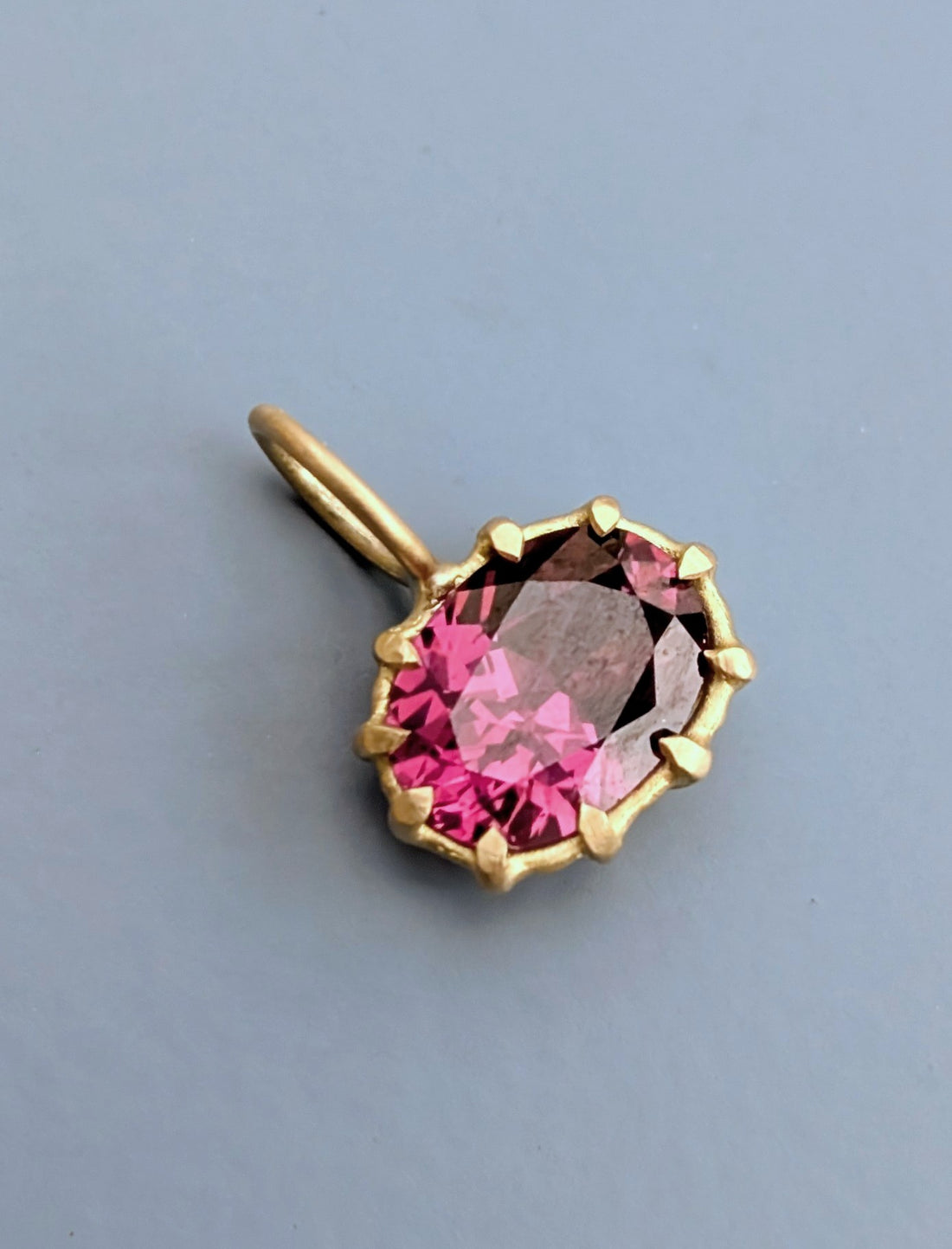 E/W Garnet Basket Pendant 1.4CT- Limited Edition
